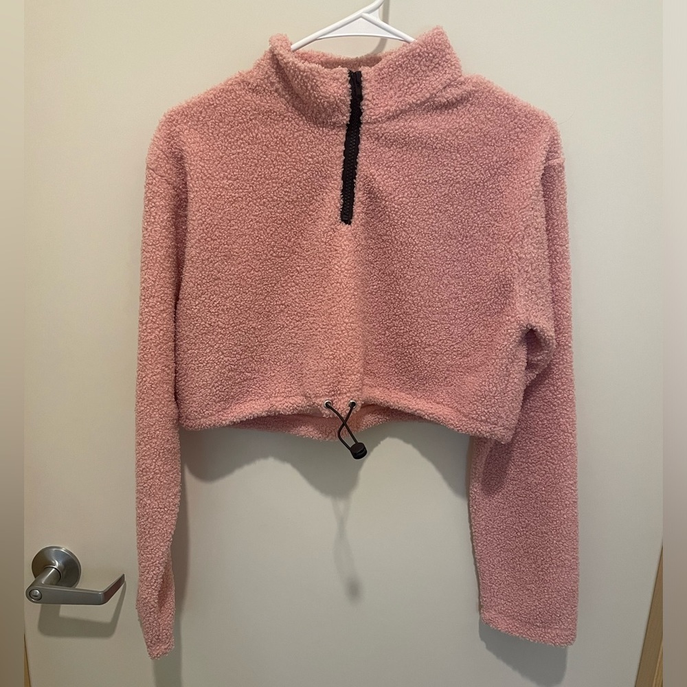 Cropped pink teddy sweatshirt